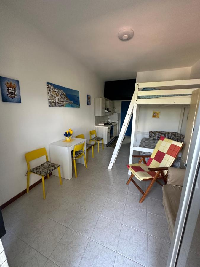 Serena Holiday Home Naxos Giardini Naxos Bagian luar foto